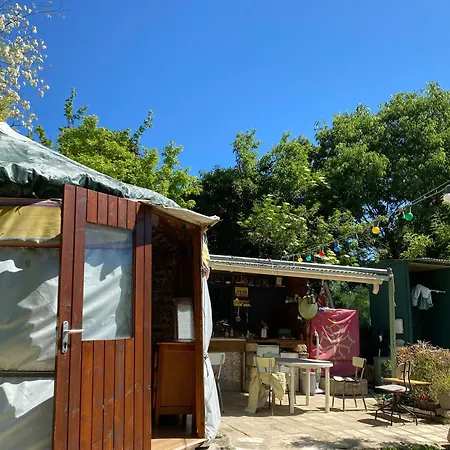 Yourte A La Campagnette Montpellier Exterior foto
